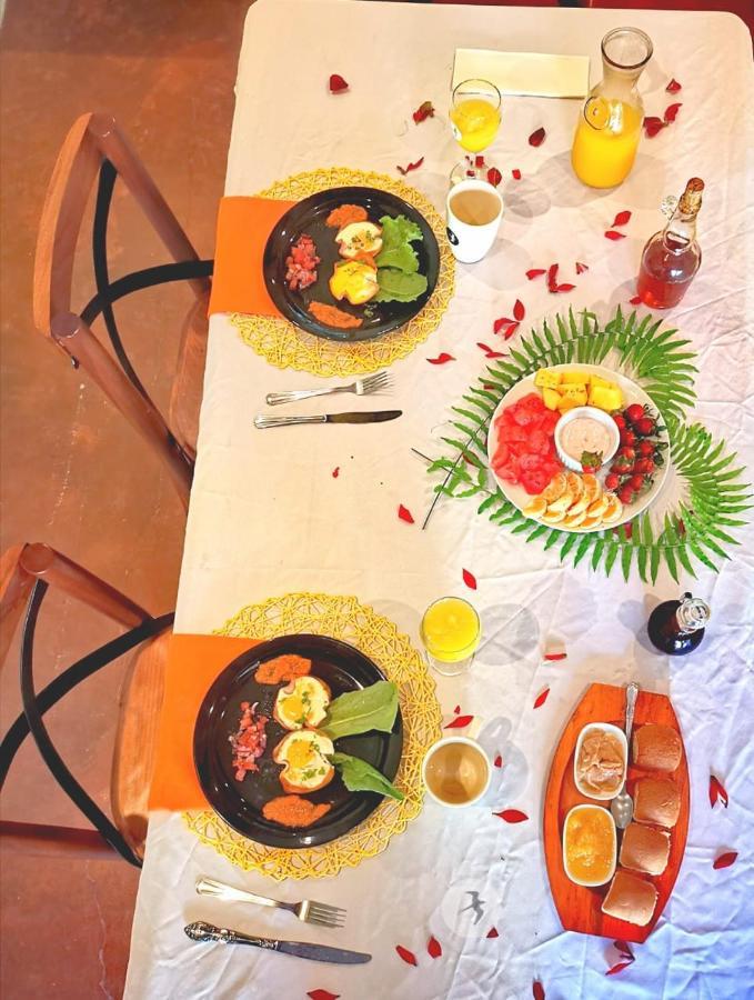 Vive Utila - Bed & Breakfast エクステリア 写真